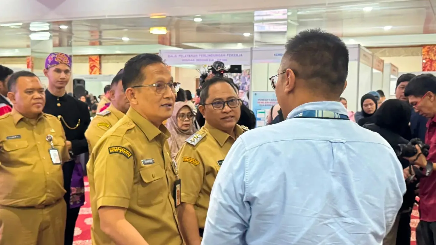 Pelayanan dan kegiatan ketenagakerjaan Disnaker Kabupaten Bangkalan